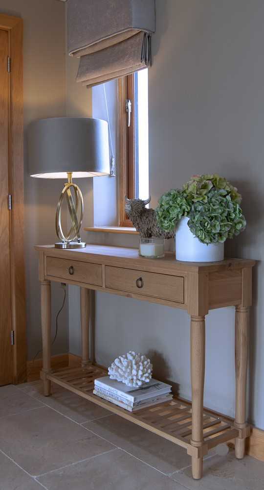 oak console table